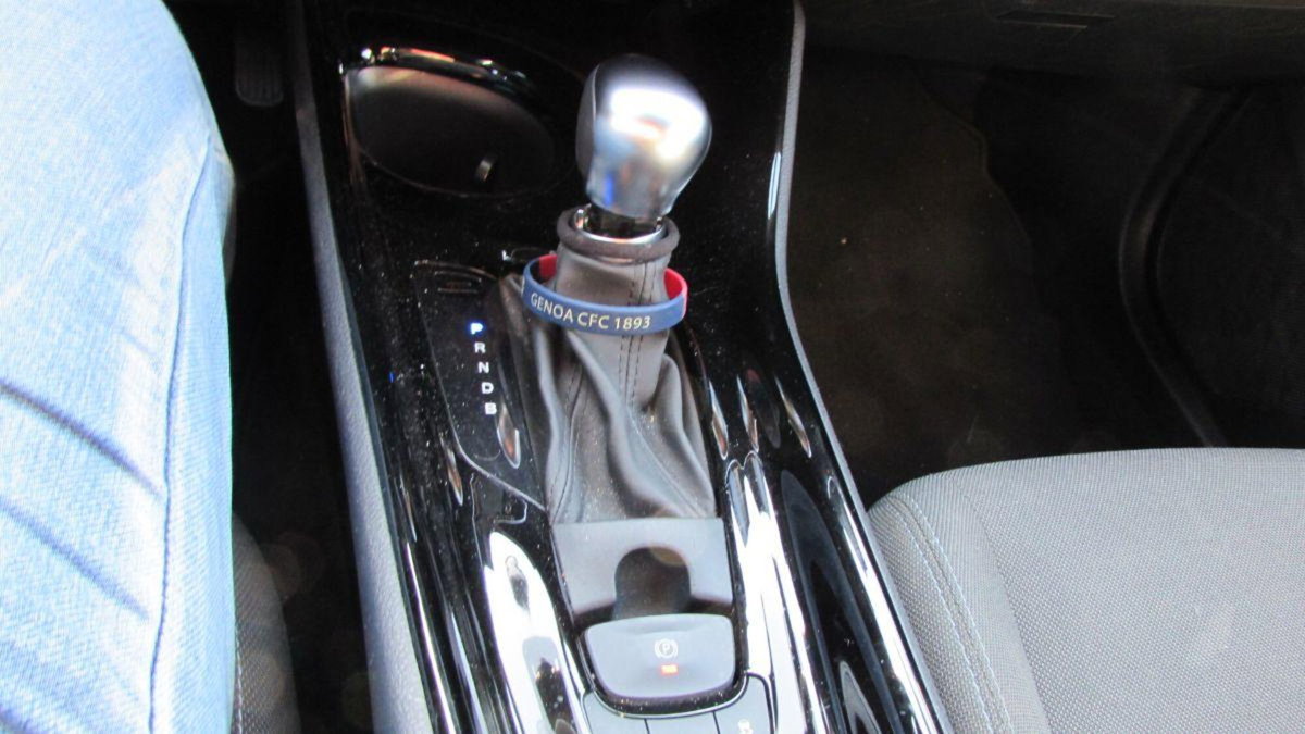 Toyota Toyota C-HR 1.8 Hybrid E-CVT Trend (16)