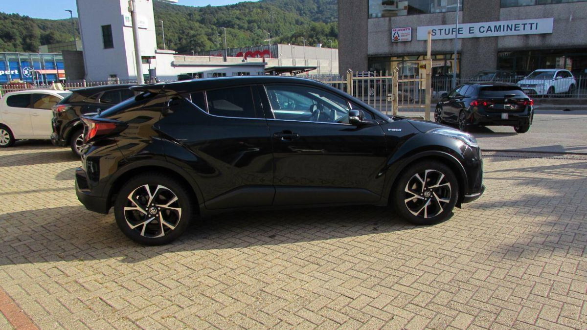 Toyota Toyota C-HR 1.8 Hybrid E-CVT Trend (6)