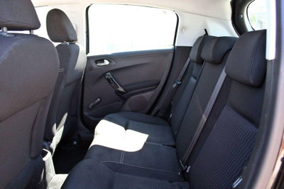 Peugeot 208 82 5p. GPL Allure (16)