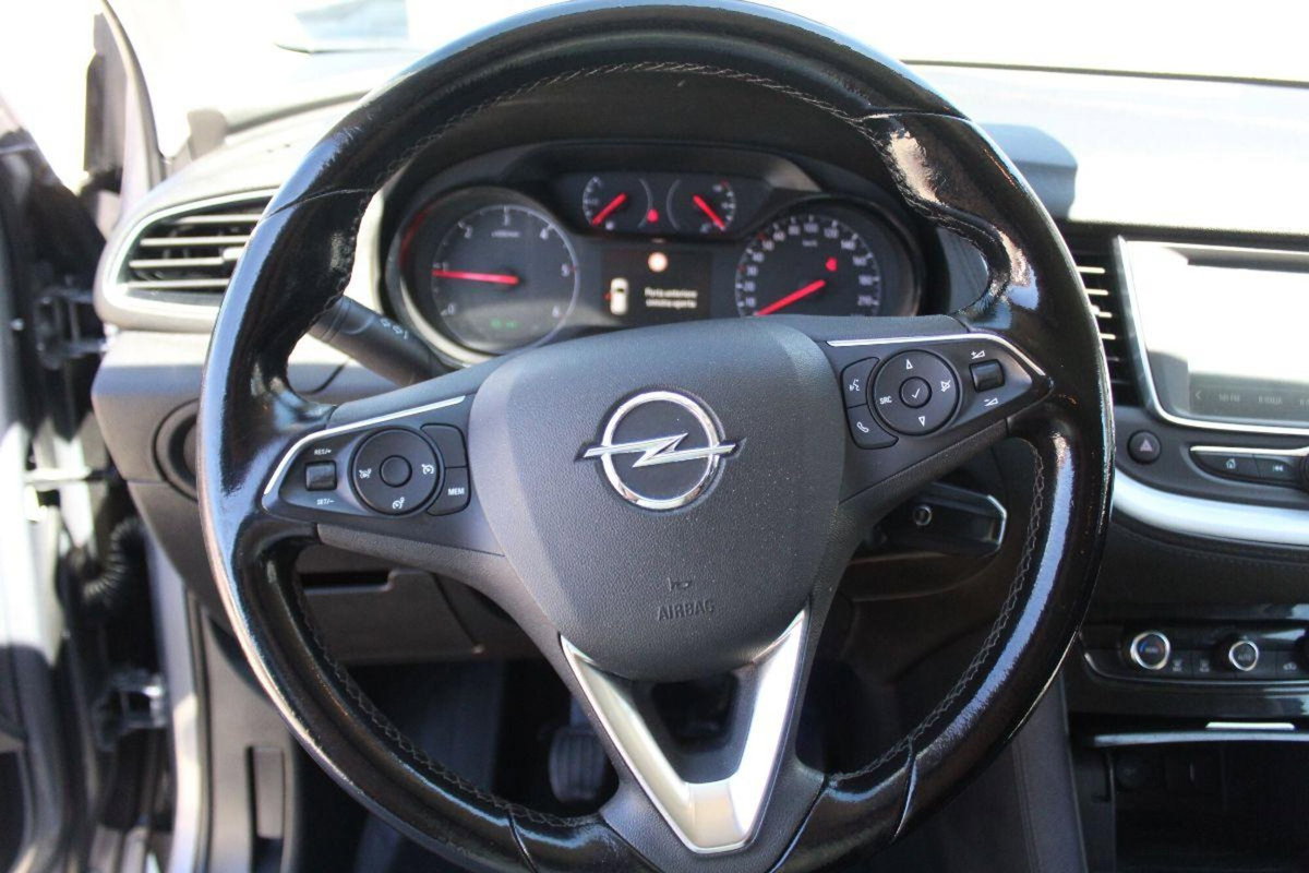 Opel Grandland X 1.6 diesel Ecotec Start&Stop Innovation (11)