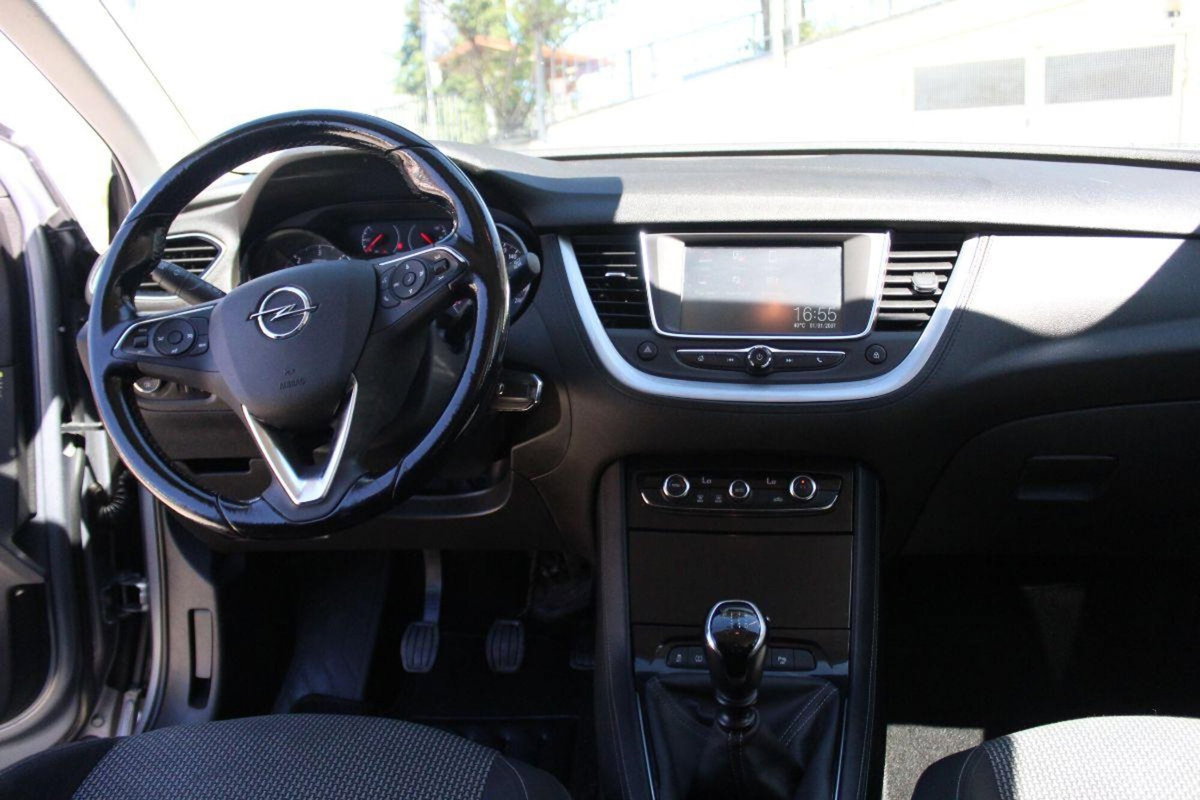 Opel Grandland X 1.6 diesel Ecotec Start&Stop Innovation (17)