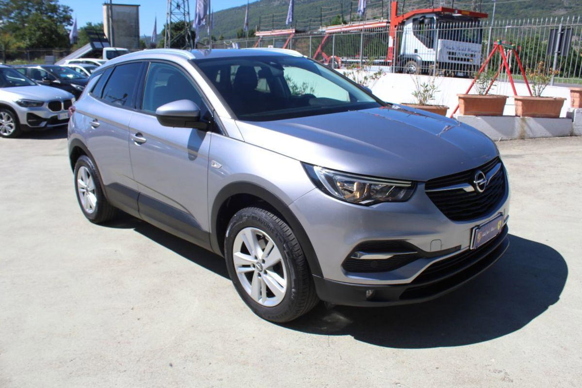 Opel Grandland X 1.6 diesel Ecotec Start&Stop Innovation (3)