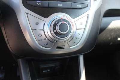 Hyundai i20 1.4 CRDi 5p. Comfort (14)