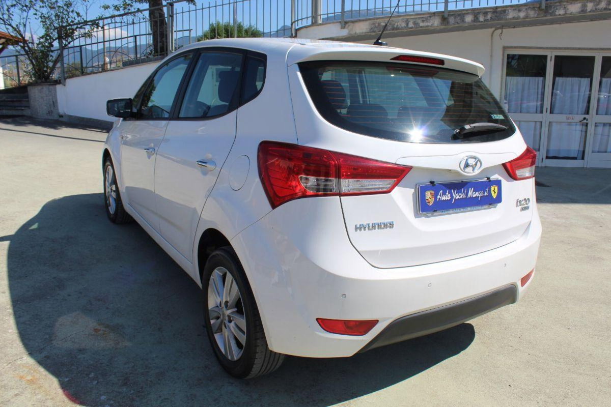 Hyundai i20 1.4 CRDi 5p. Comfort (7)