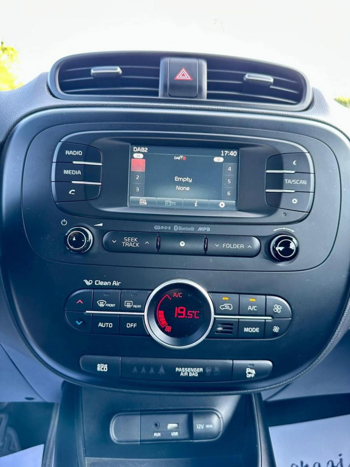 Kia Soul 1.6 CRDi VGT Active (11)