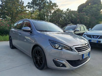 Peugeot 308 SW BlueHDi 120 S&S EAT6 Allure (4)