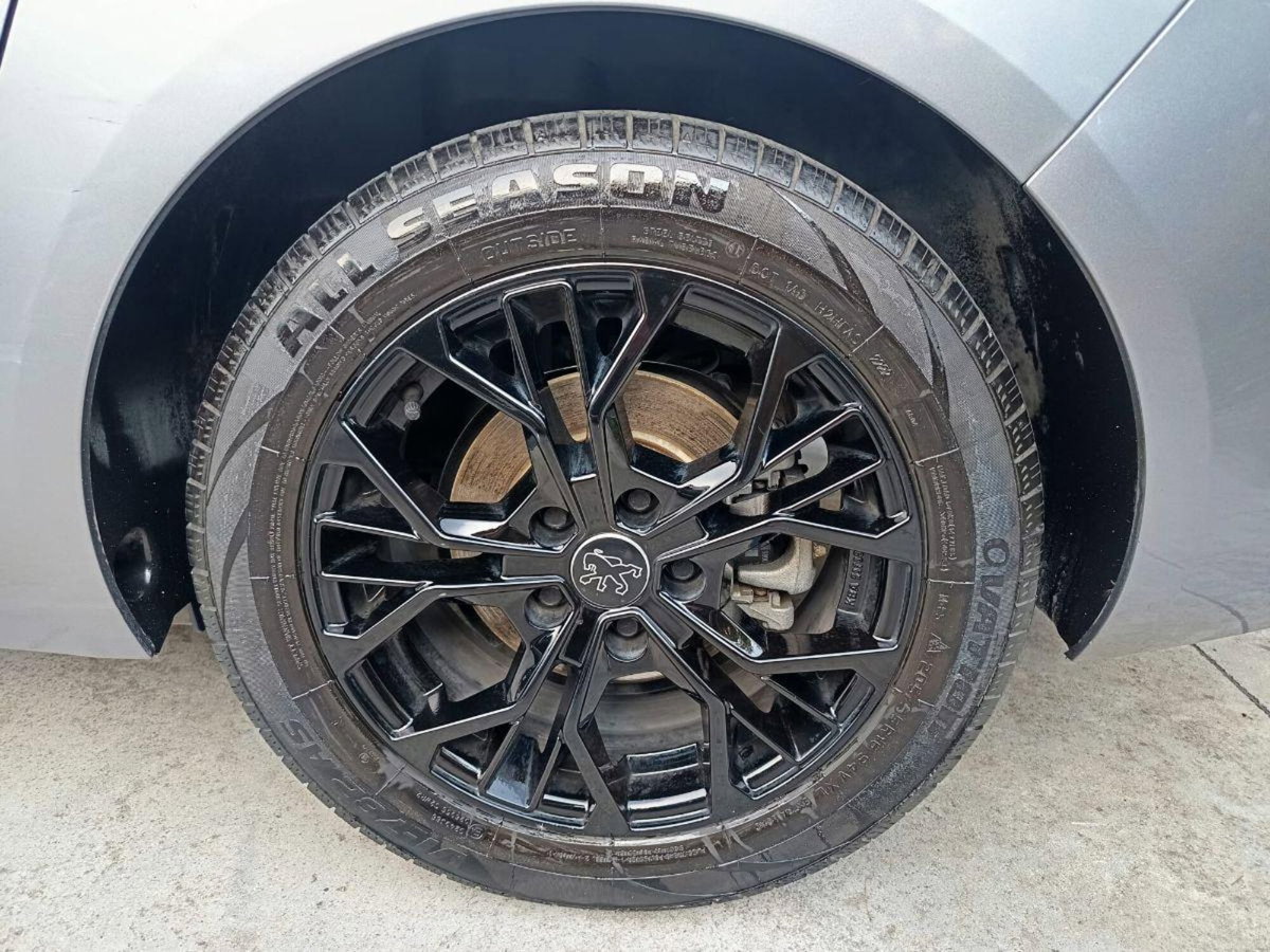 Peugeot 308 SW BlueHDi 120 S&S EAT6 Allure (7)