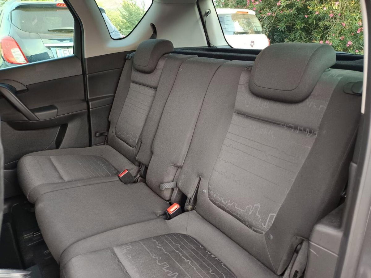 Opel Meriva 1.4 100CV Cosmo (15)