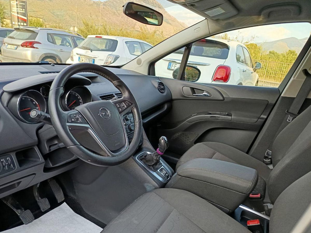 Opel Meriva 1.4 100CV Cosmo (18)