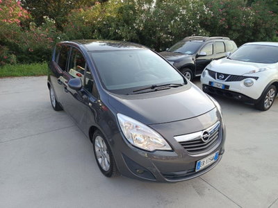 Opel Meriva 1.4 100CV Cosmo (5)