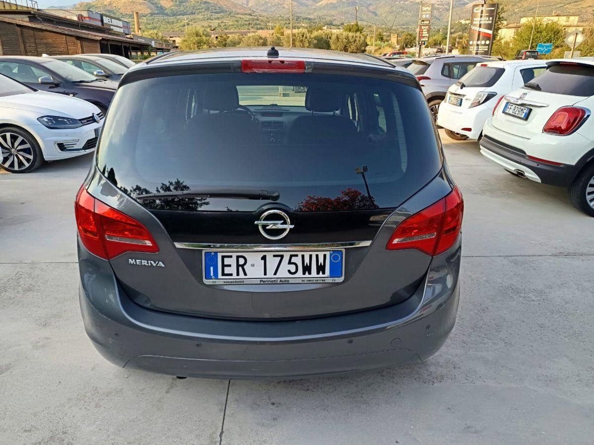 Opel Meriva 1.4 100CV Cosmo (7)