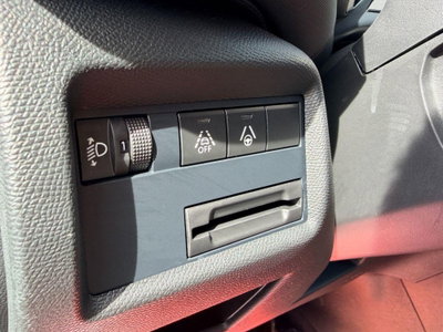 Citroen C5 Aircross Aircross 1.2 hybrid E Series 136cv e-dcs6 (18)