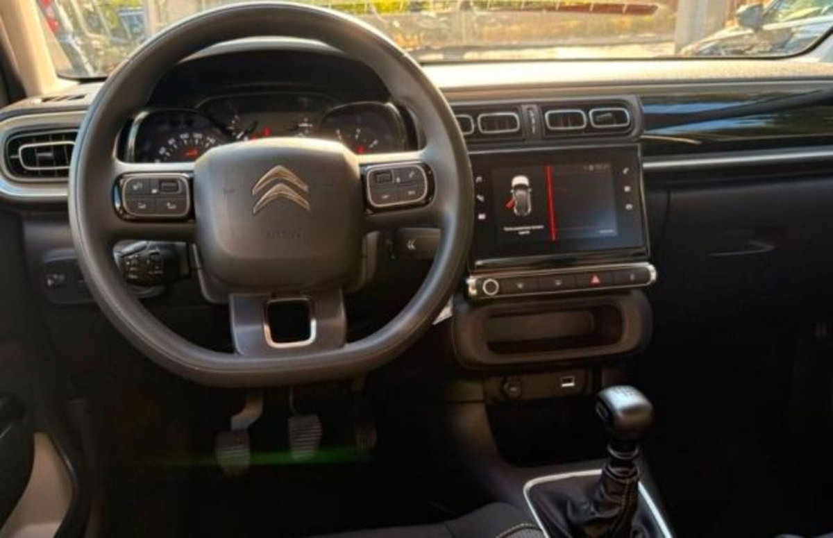 Citroen C3 PureTech 110 S&S Shine (6)