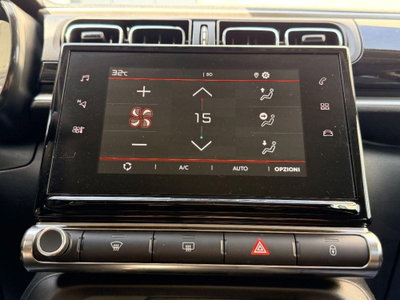 Citroen C3 PureTech 110 S&S Shine (18)