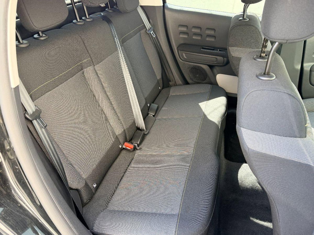 Citroen C3 PureTech 110 S&S Shine (9)
