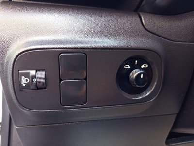 Citroen C3 BlueHDi 100 S&S Feel Pack (12)
