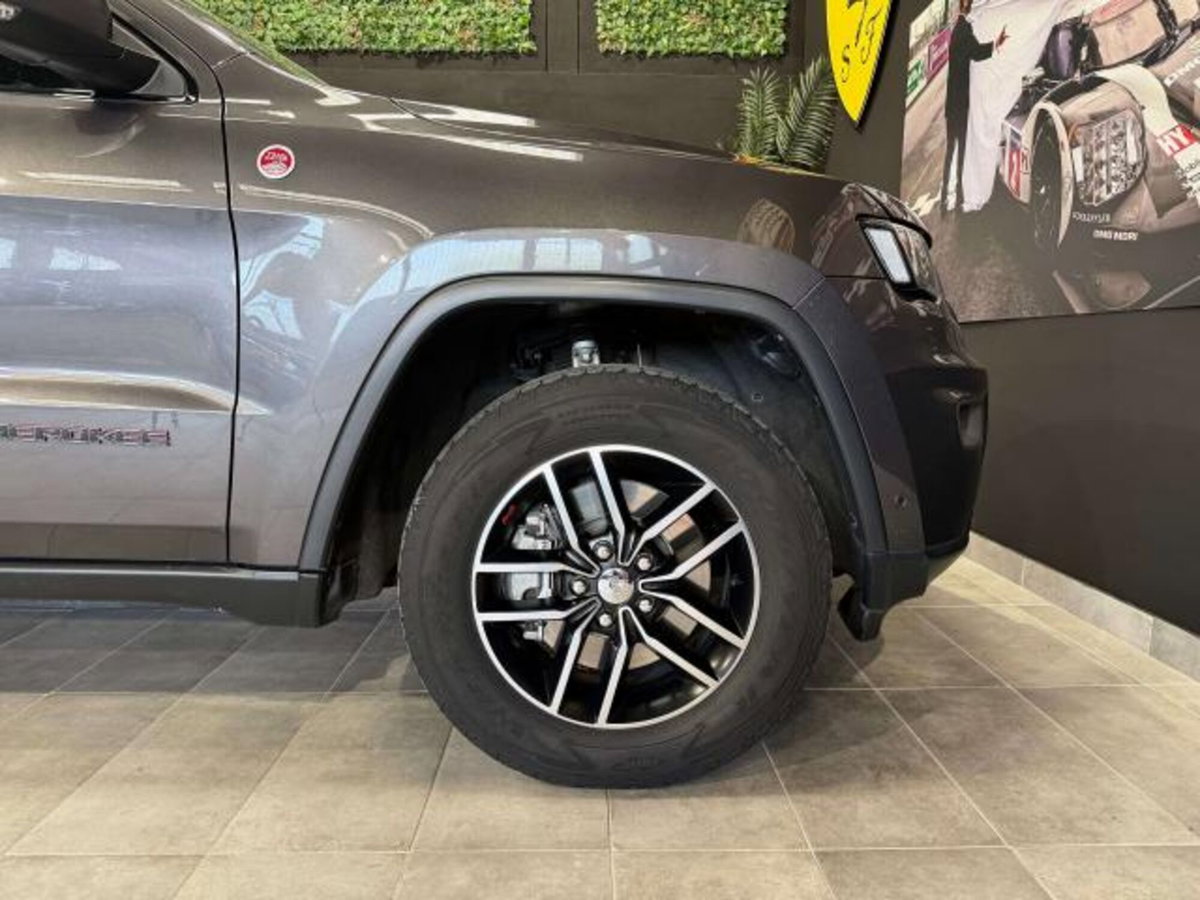 Jeep Grand Cherokee 3.0 V6 CRD 250 CV Multijet II Trailhawk (8)