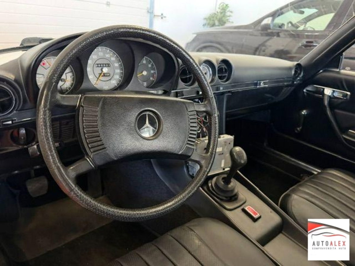 Mercedes-Benz 350 Coupé 350 SLC (8)