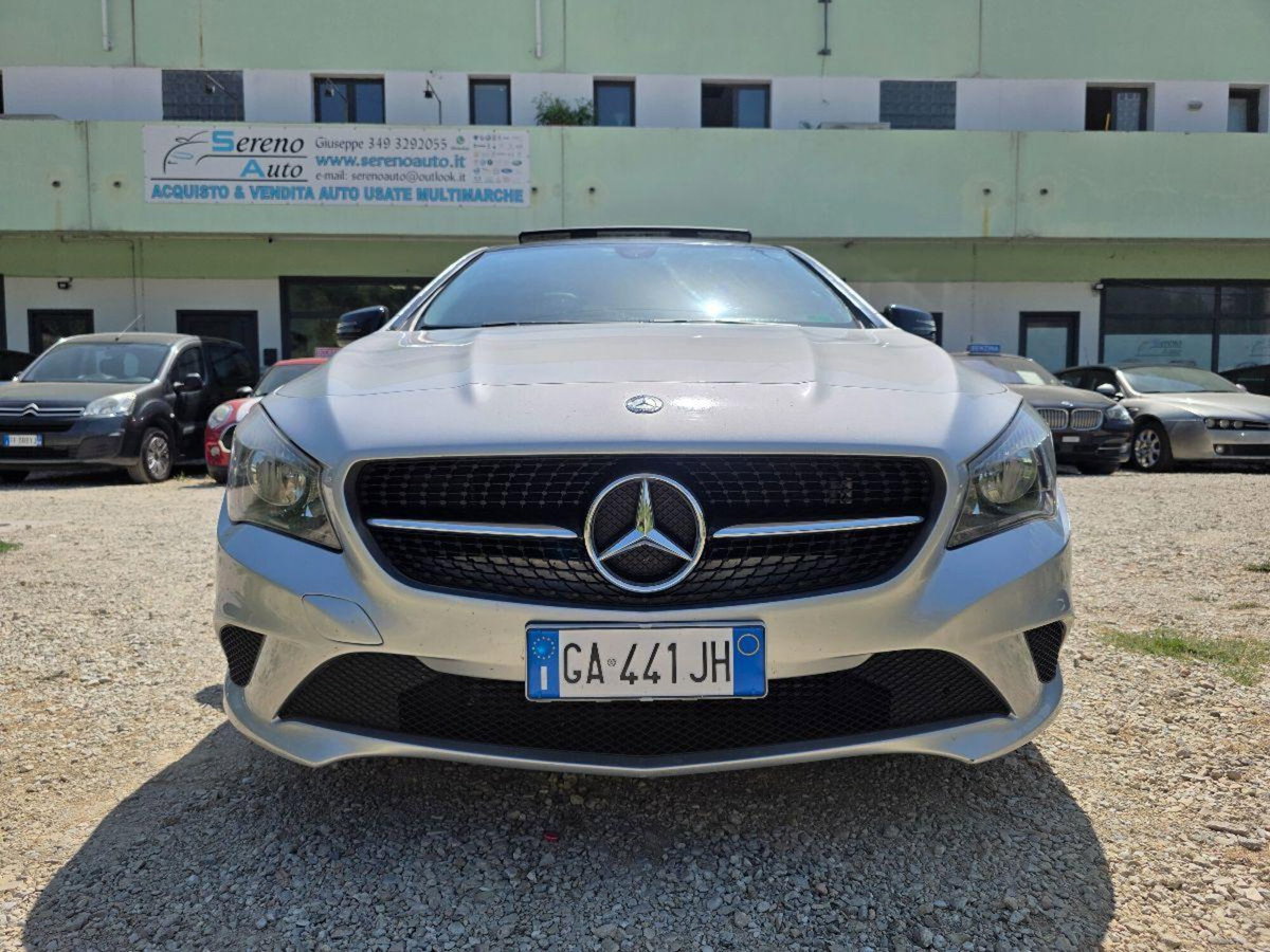 Mercedes-Benz CLA 200 CDI Premium (2)