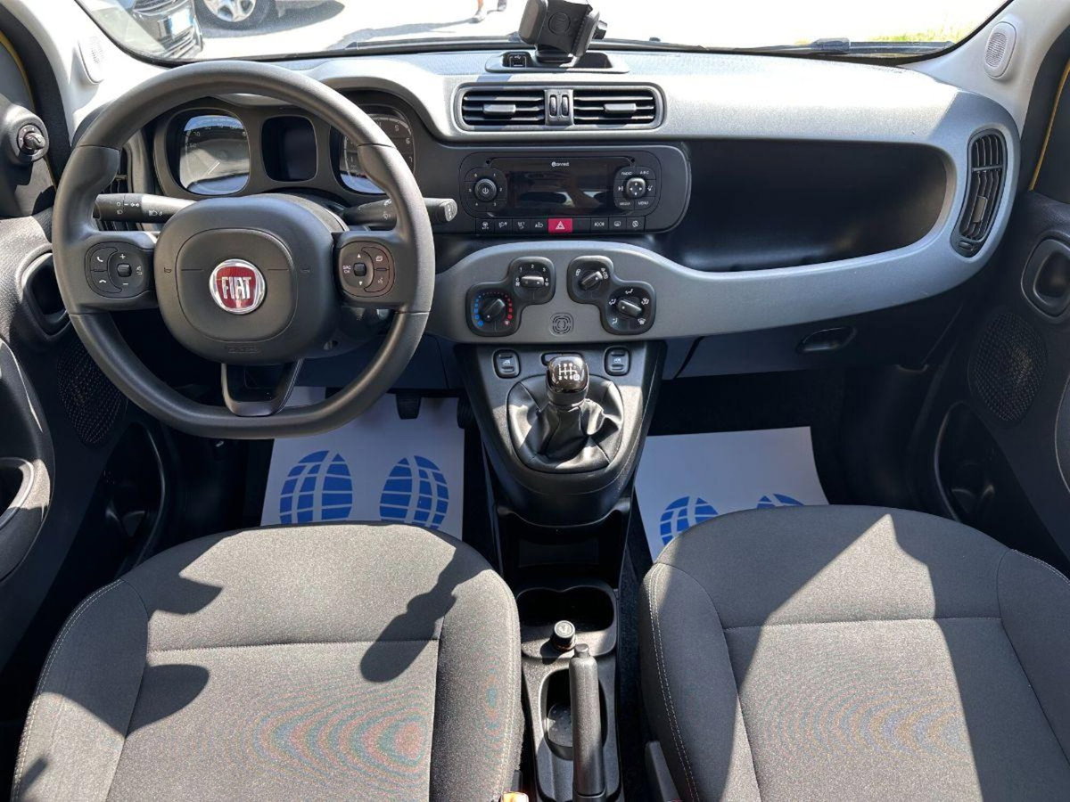 Fiat Panda 1.0 FireFly S&S Hybrid City Cross (11)