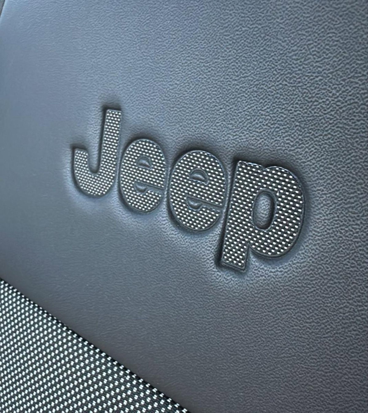 Jeep Avenger 1.2 turbo Altitude fwd 100cv (14)