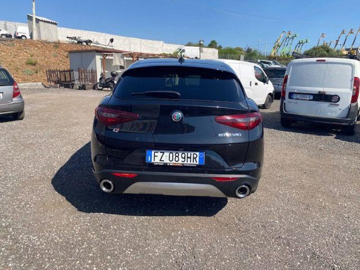 Alfa Romeo Stelvio Stelvio 2.2 Turbodiesel 190 CV AT8 Q4 Ti (7)