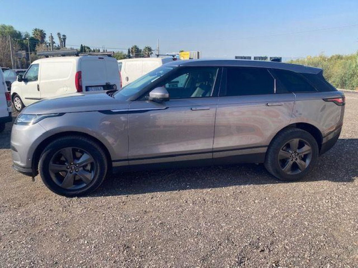 Land Rover Range Rover Velar 2.0D I4 204 CV (9)