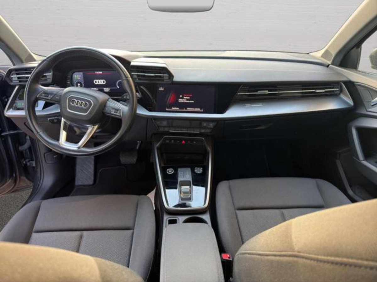 Audi A3 Sportback 40 TFSI e S tronic Business Advanced (10)