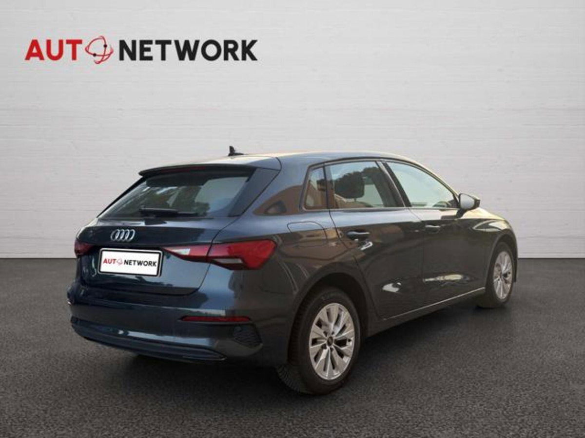 Audi A3 Sportback 40 TFSI e S tronic Business Advanced (4)