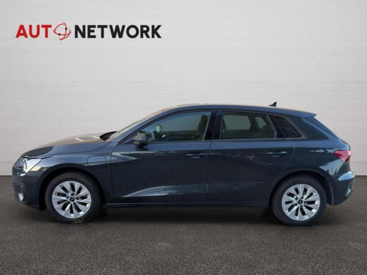 Audi A3 Sportback 40 TFSI e S tronic Business Advanced (7)