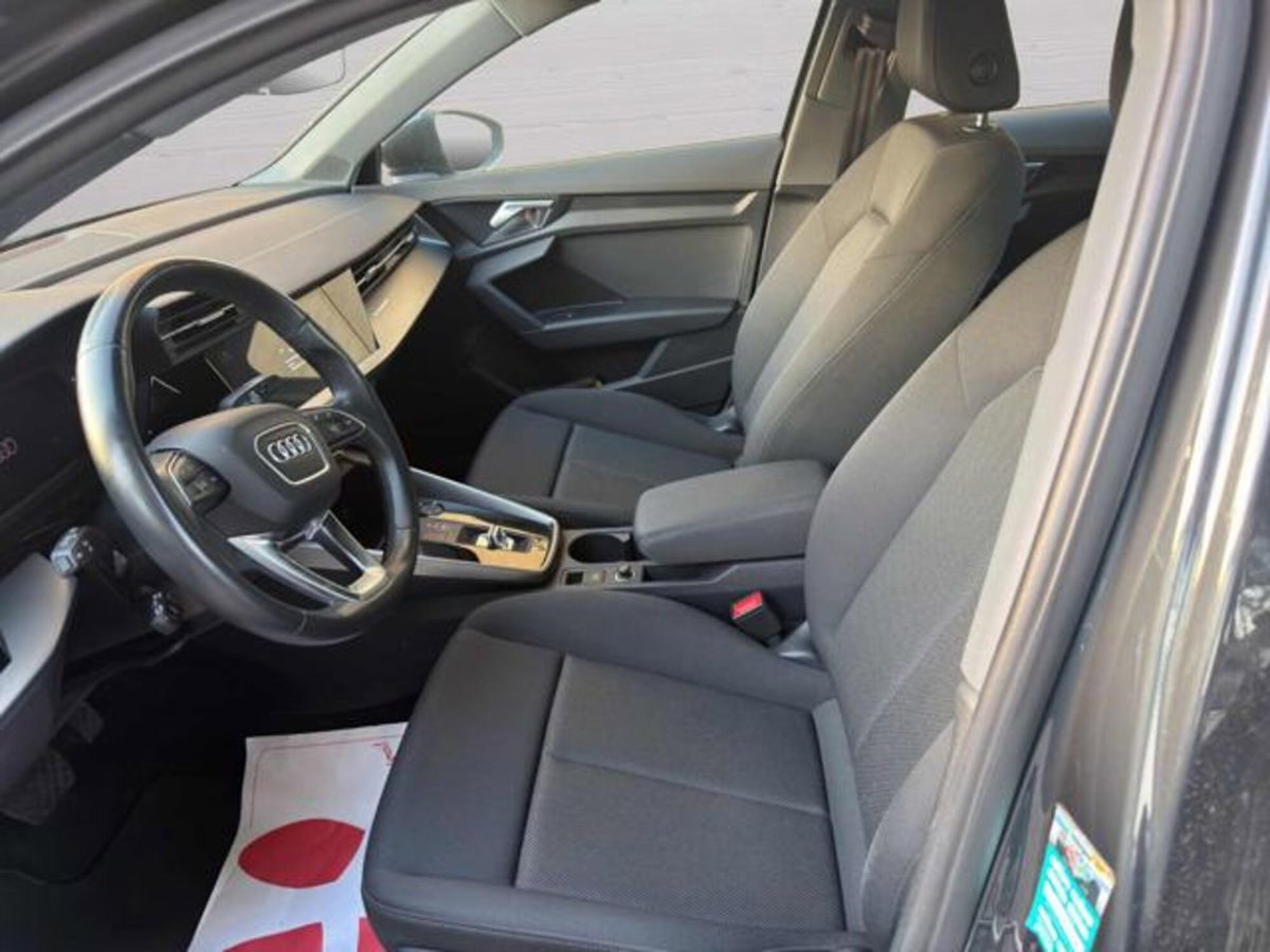 Audi A3 Sportback 40 TFSI e S tronic Business Advanced (9)