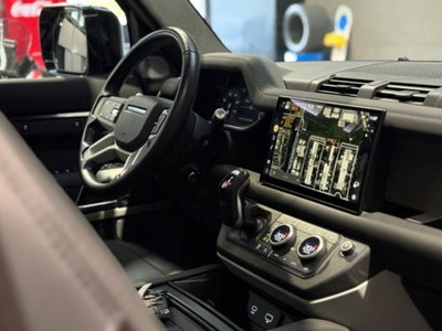 Land Rover Defender 110 3.0d i6 mhev XS Edition awd 250cv auto (13)