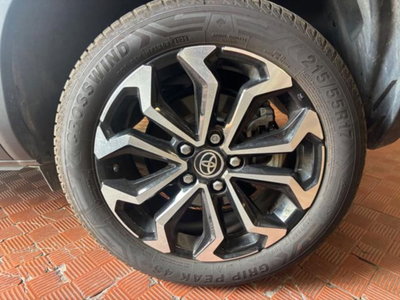 Toyota Yaris Cross 1.5h GR Sport Black Sky fwd 116cv e-cvt (18)