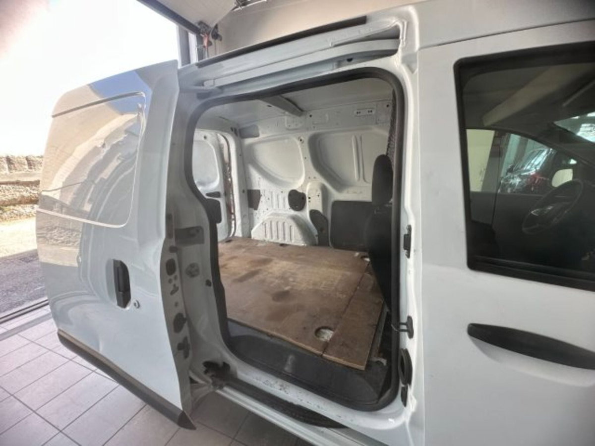 Dacia Dokker Furgone SCe 110CV GPL Furgone (10)