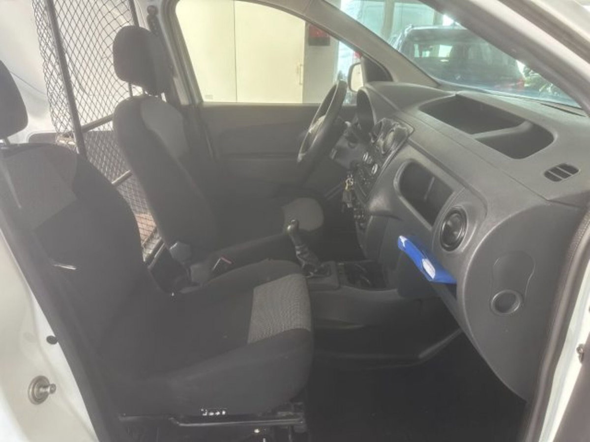Dacia Dokker Furgone SCe 110CV GPL Furgone (8)