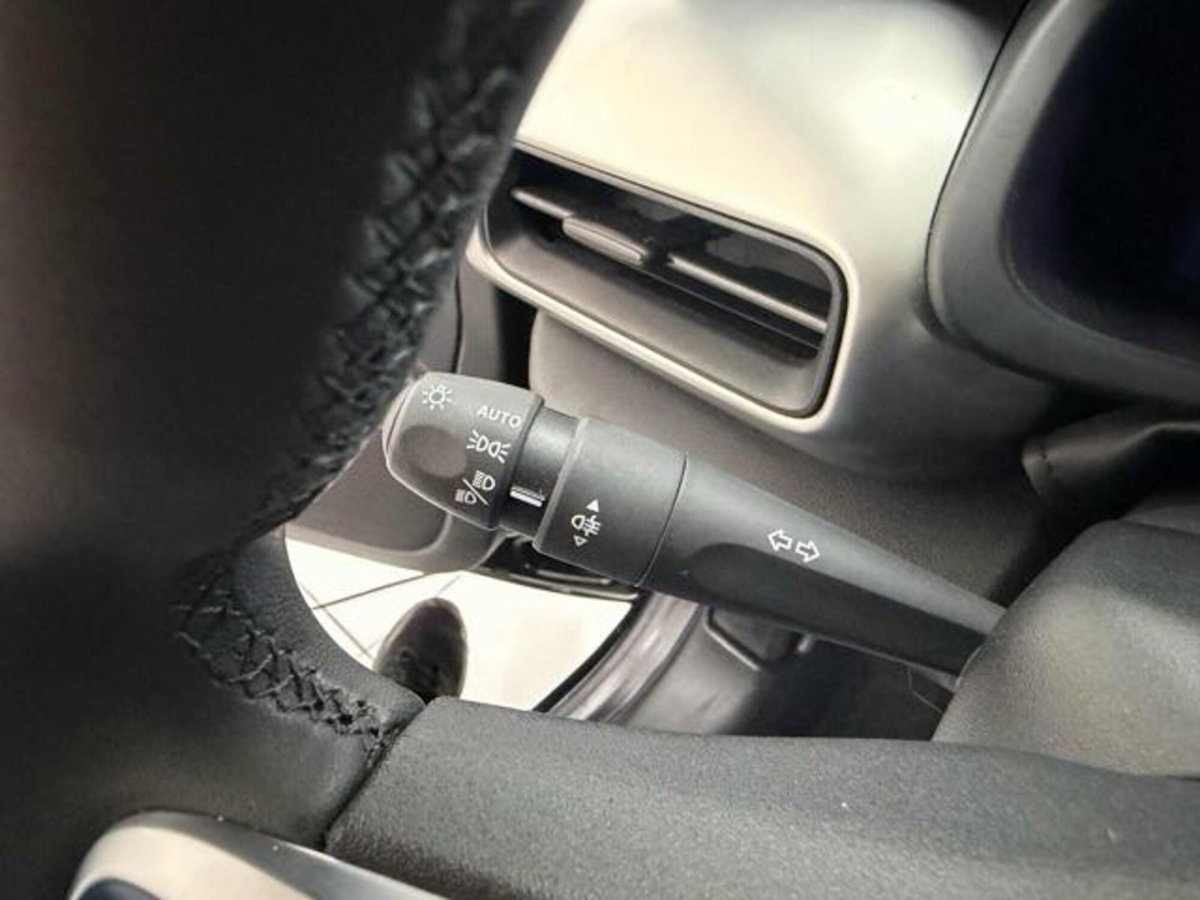 Jeep Avenger 1.2 turbo Altitude fwd 100cv (17)