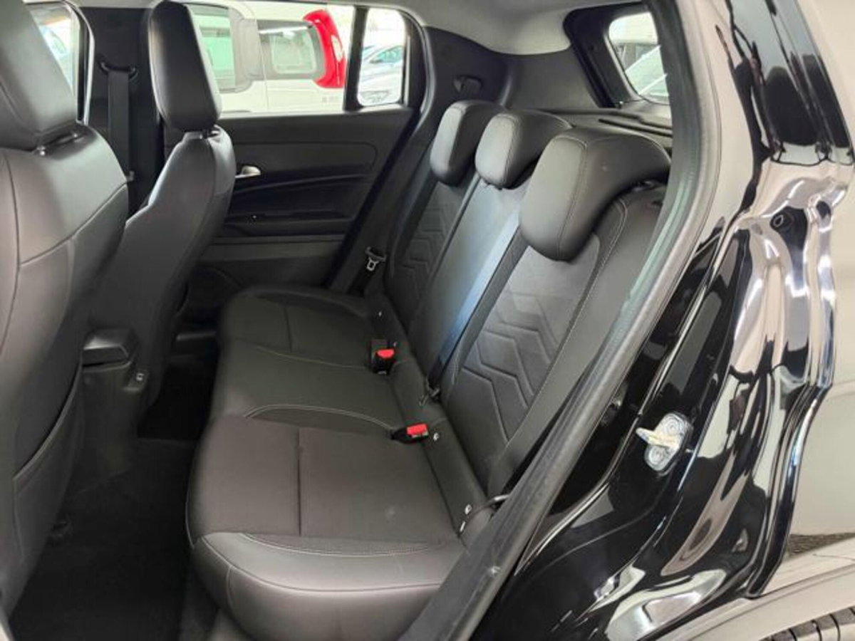 Jeep Avenger 1.2 turbo Altitude fwd 100cv (8)