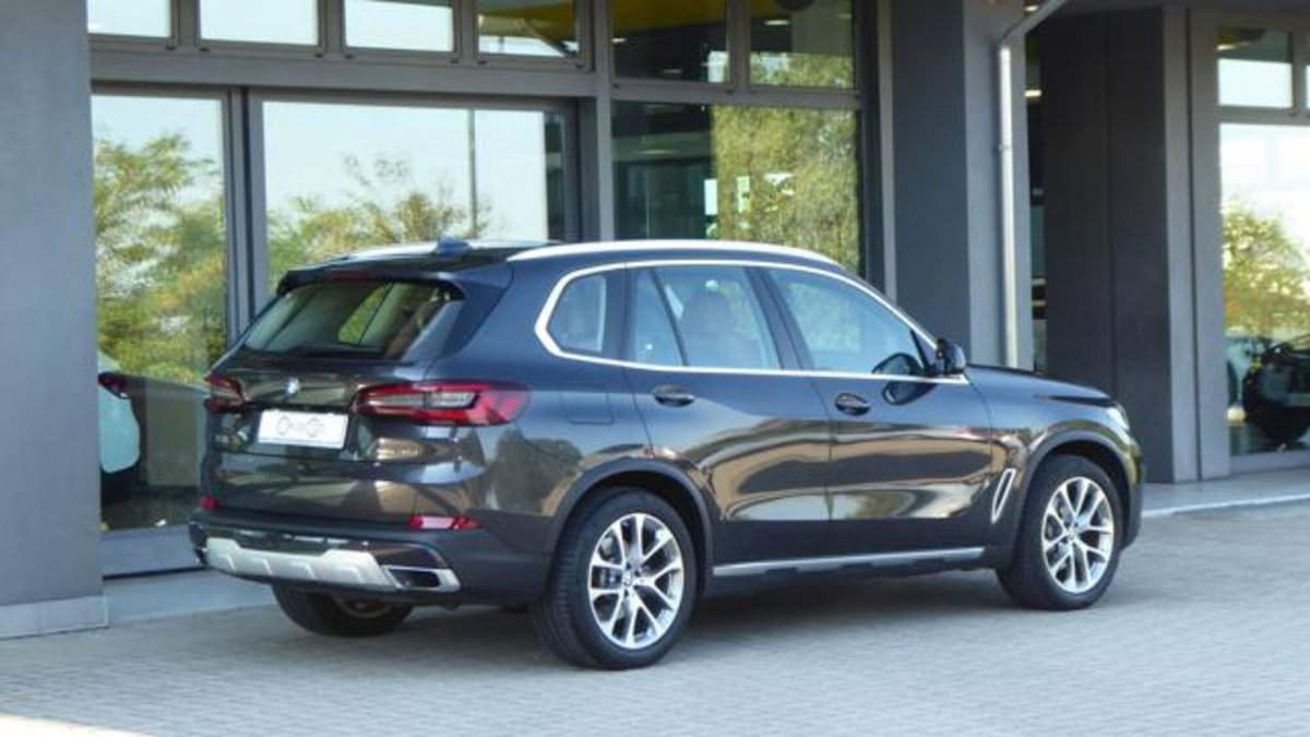 BMW X5 xDrive30d 48V xLine (3)
