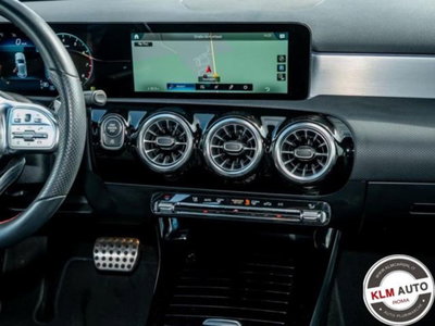 Mercedes-Benz Classe A Sedan 180 Automatic 4p. Premium (11)