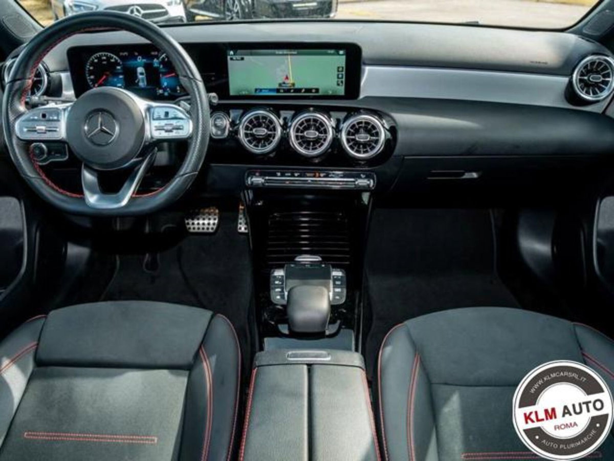 Mercedes-Benz Classe A Sedan 180 Automatic 4p. Premium (9)