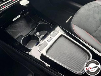 Mercedes-Benz Classe A 200 AMG Line Premium Plus auto (11)