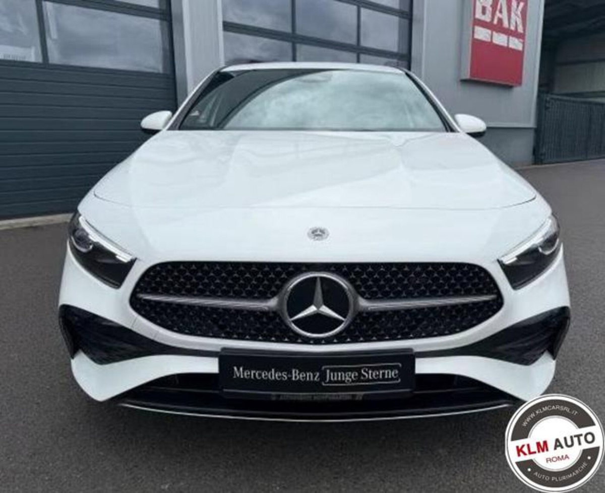 Mercedes-Benz Classe A 200 AMG Line Premium Plus auto (2)