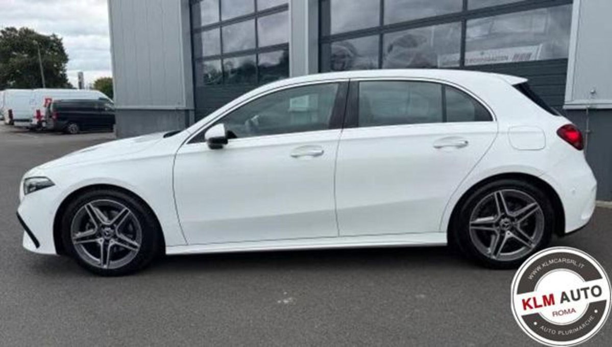 Mercedes-Benz Classe A 200 AMG Line Premium Plus auto (3)