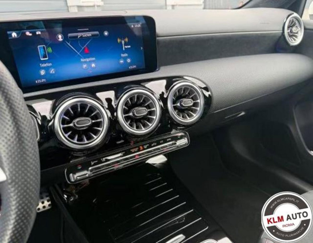 Mercedes-Benz Classe A 200 AMG Line Premium Plus auto (9)
