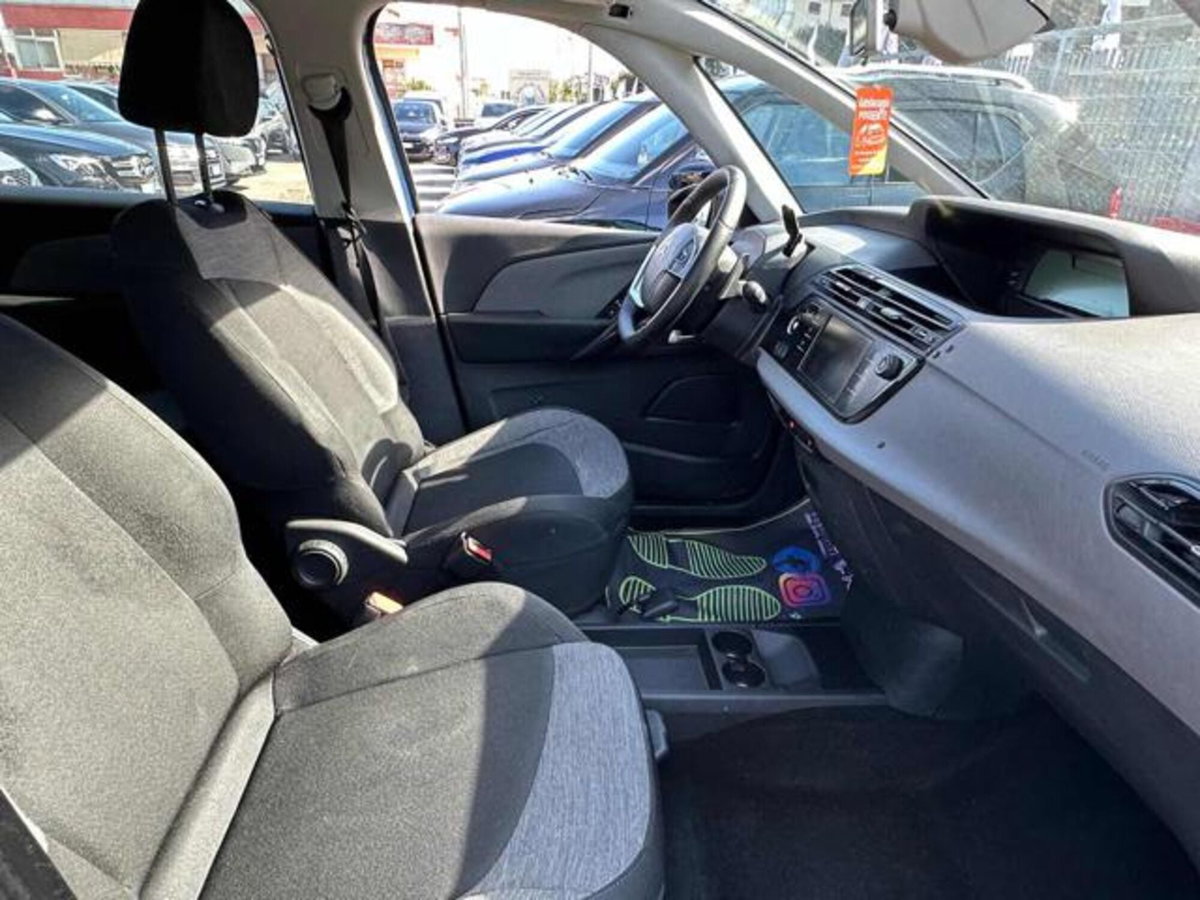 Citroen C4 Picasso BlueHDi 120 S&S EAT6 Shine (11)