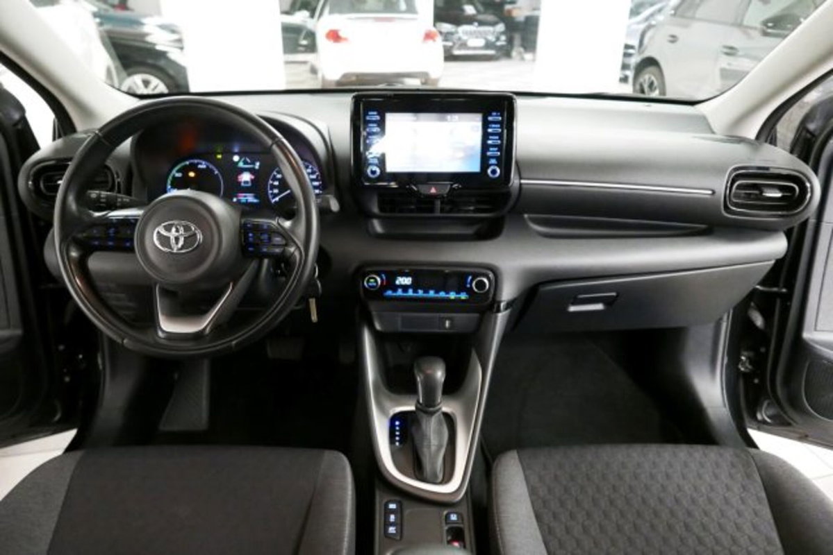 Toyota Yaris 1.5 Hybrid 5 porte Style (6)