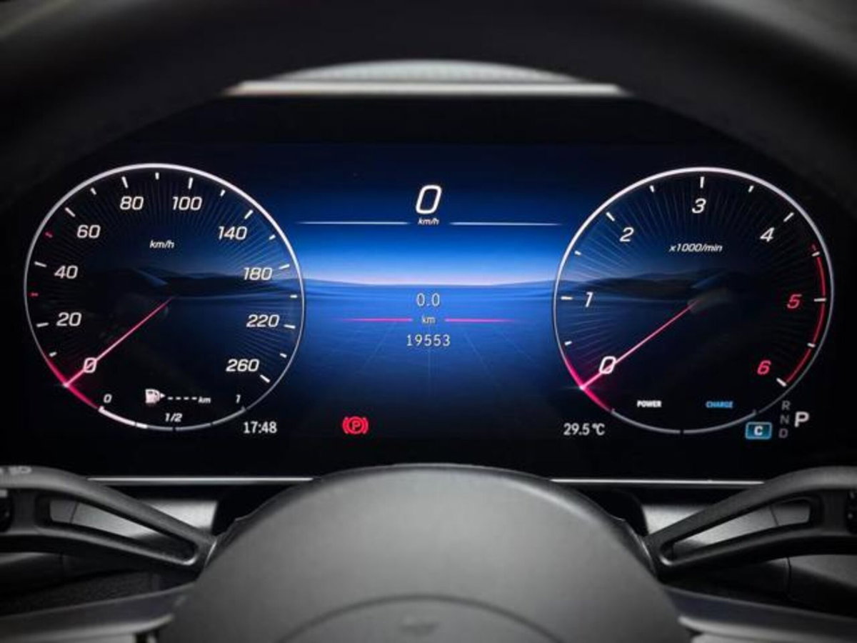 Mercedes-Benz GLC 220 d 4Matic Mild Hybrid AMG Premium Plus (14)