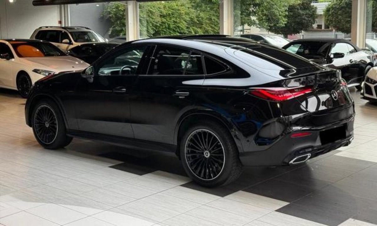 Mercedes-Benz GLC 220 d 4Matic Mild Hybrid AMG Premium Plus (4)