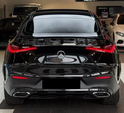 Mercedes-Benz GLC 220 d 4Matic Mild Hybrid AMG Premium Plus (6)