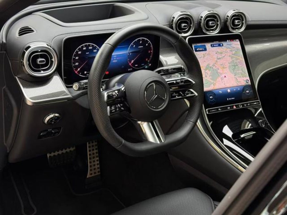 Mercedes-Benz GLC 220 d 4Matic Mild Hybrid AMG Premium Plus (9)
